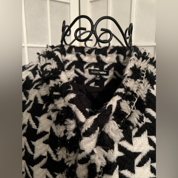 FASHION NOVA Houndstooth Chain Jacket - Picture 15 of 16